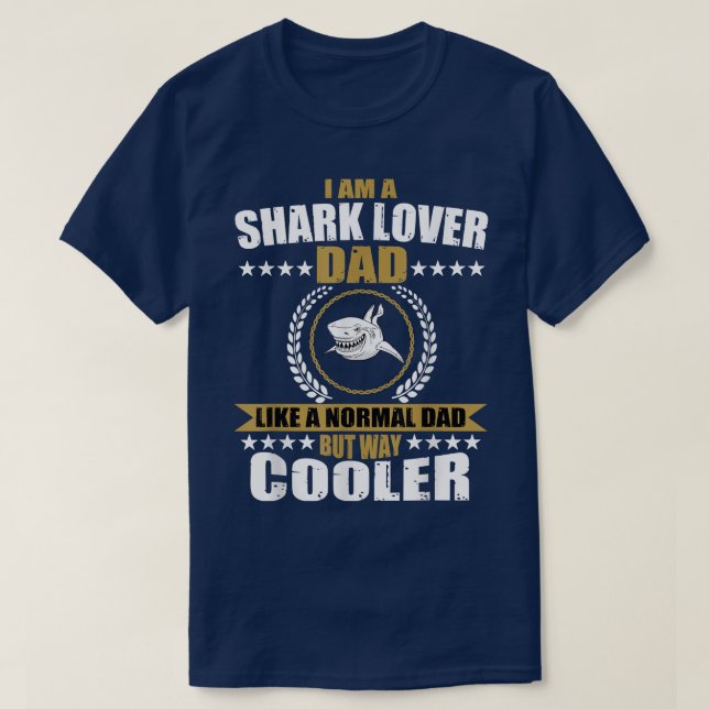 Manar Lusnyj Shark Älskare Pappa som säger Kärlek- T Shirt (Design framsida)