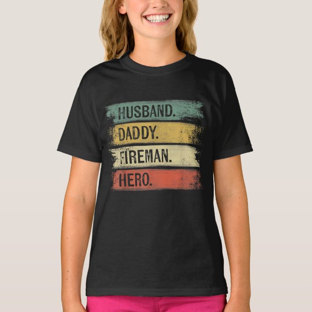 Manar Make pappa Fireman Hero Firefighter T Shirt (Framsida)