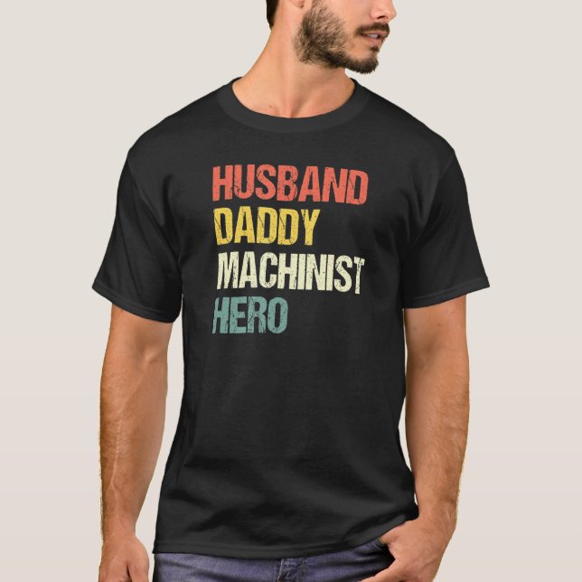 Manar Make pappa Machinist Hero Engine Driver Cn T Shirt (Framsida)