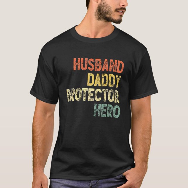 Manar Make Pappa Protector Hero Best Pappa någonsi T Shirt (Framsida)