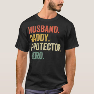 Manar Make Pappa Protector Hero Fars dag Vin T Shirt