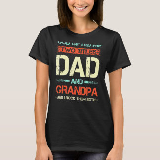 Manar Manar Gud Ed mig två titles Pappa och Grandp T Shirt
