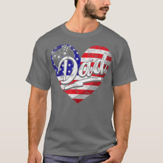Manar Manar Patriotic American Flagga Heart Video  T Shirt