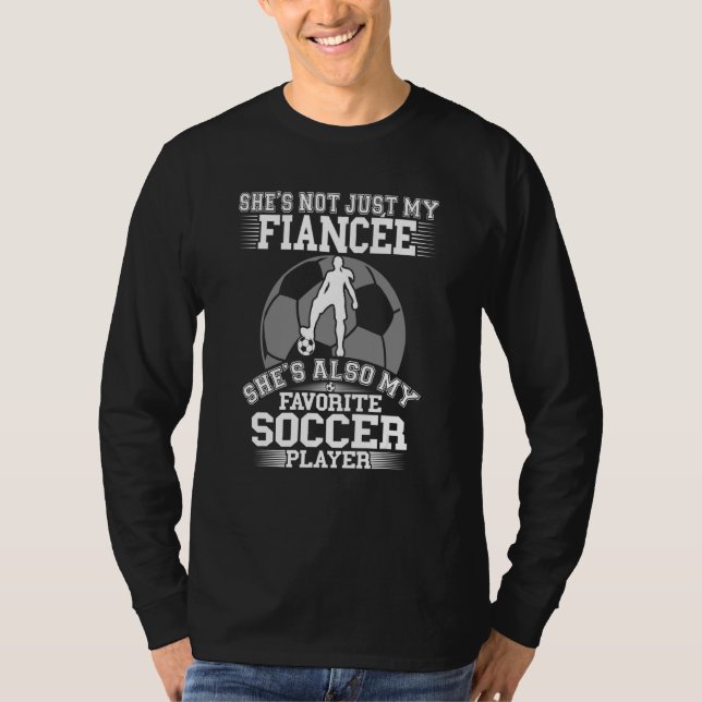 Manar Min fästmö är min favoritfotbollsspelare Pro T Shirt (Framsida)