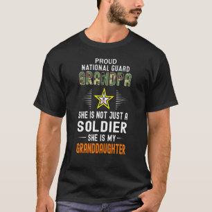 Manar min mordotter är soldat. t shirt