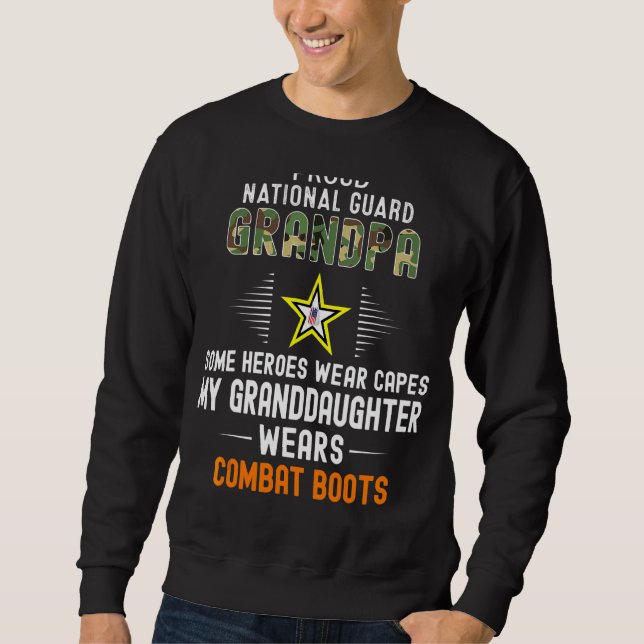 Manar Min mordotter Wears Kambat Boots Lång Ärmad Tröja (Framsida)