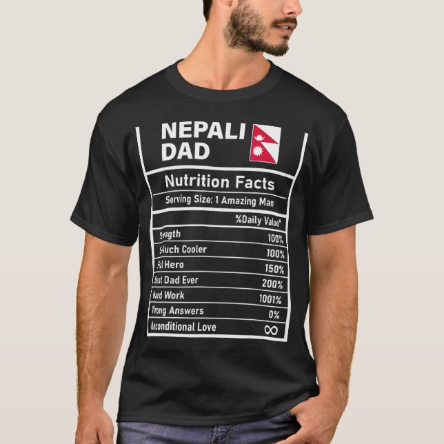 Manar Nepali Pappa Nutrition Facts Fars dag Natio T Shirt (Framsida)