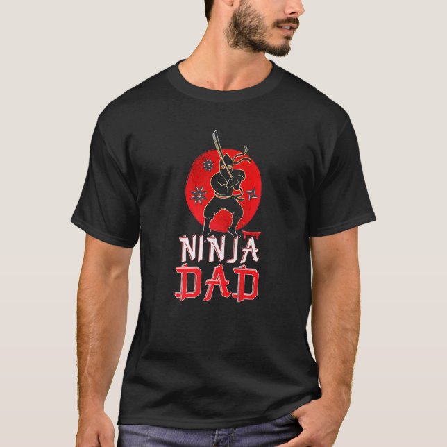 Manar Ninja Pappa Ninja Suppories Ninja Costume D T Shirt (Framsida)