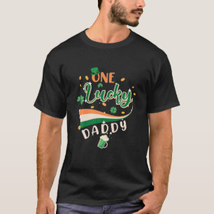 Manar One Lucky Pappa St Patrick's Day Rainbow Fun T Shirt