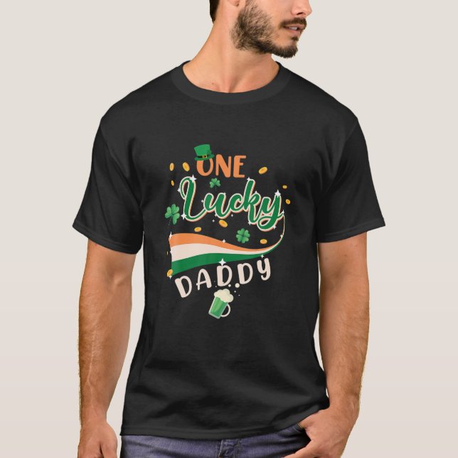 Manar One Lucky Pappa St Patrick's Day Rainbow Fun T Shirt (Framsida)