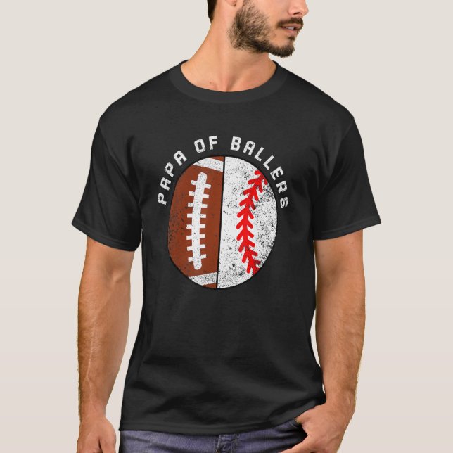 Manar Pappa i Ballers Football Baseball Pappa T Shirt (Framsida)