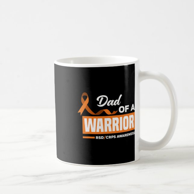 Manar Pappa i en Warrior RSD Crps Awareness Kaffemugg (Höger)