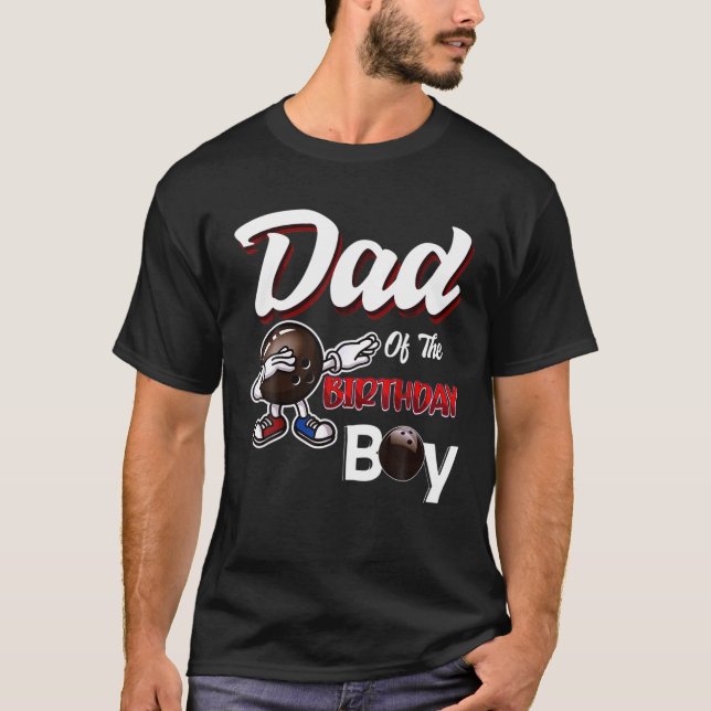Manar Pappa i födelsedagskorgen Dabbing Bowling Ba T Shirt (Framsida)