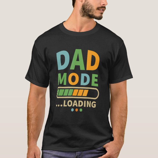 Manar pappa Loading 2022 Expectant Pappa Baby Birt T Shirt (Framsida)