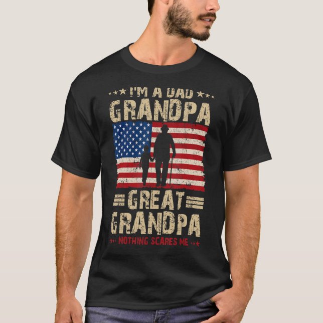 Manar Pappa morfar Underbar morfar Inget Skrämmer  T Shirt (Framsida)