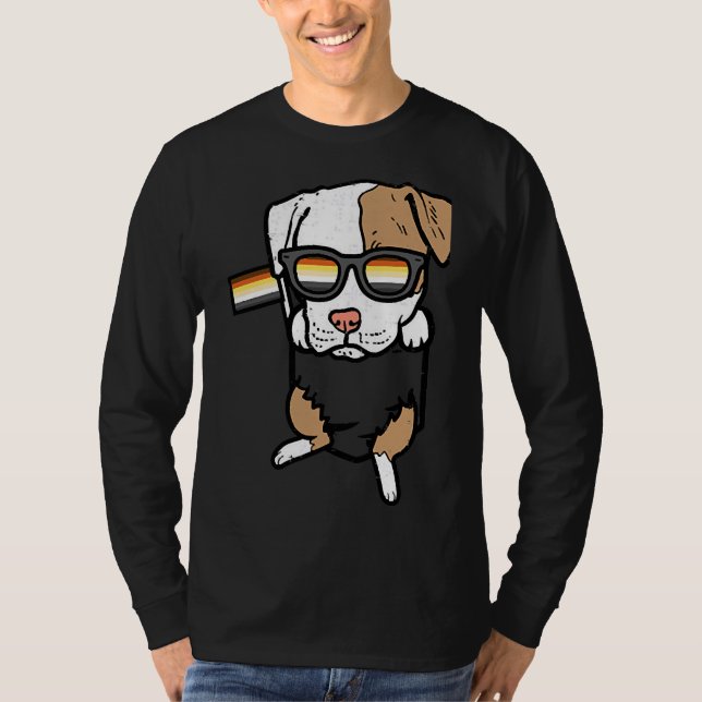 Manar Pitbull Pocket Hund Lgbtq Gay Bear Flagga Ga T Shirt (Framsida)