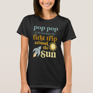 Manar Pop Pop Rymden 1:a födelsedag Resa A T Shirt
