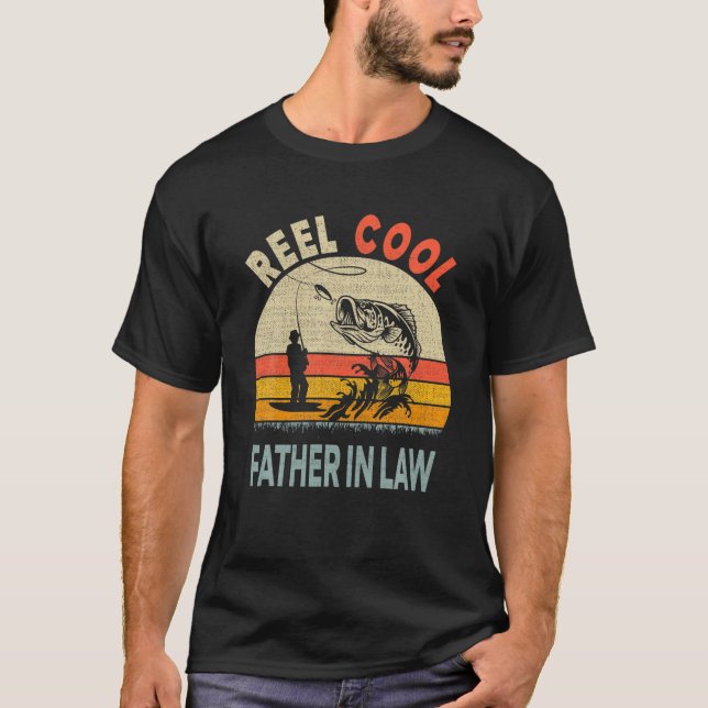Manar Reel Coola Far in Law Fisherman pappa Fathe T Shirt (Framsida)