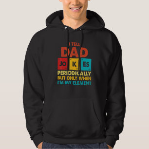 Manar säger jag att Pappa skämtar regelbundet, men Hoodie