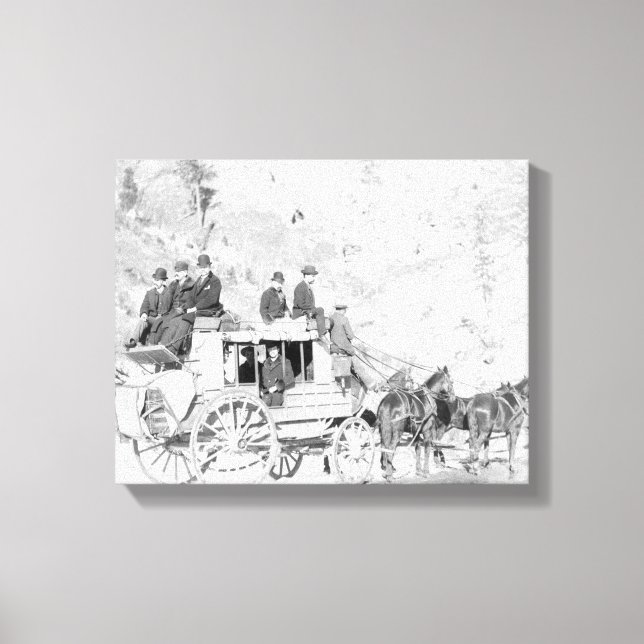 Manar Sitta på ett fotografi av träträningsbrunn Canvastryck (Framsida)