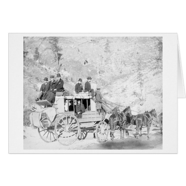 Manar Sitta på ett fotografi av träträningsbrunn Hälsningskort (Framsidan Horizontal)