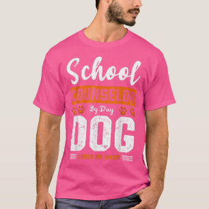 Manar skolråd per dag Hund älskare vid nattstation T Shirt