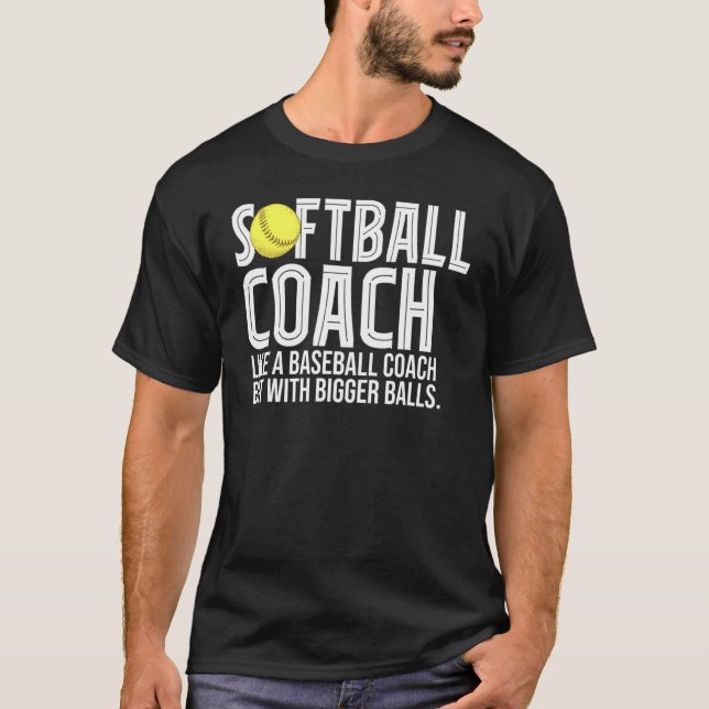 Manar Softball coach som en baskisk, men med T Shirt (Framsida)