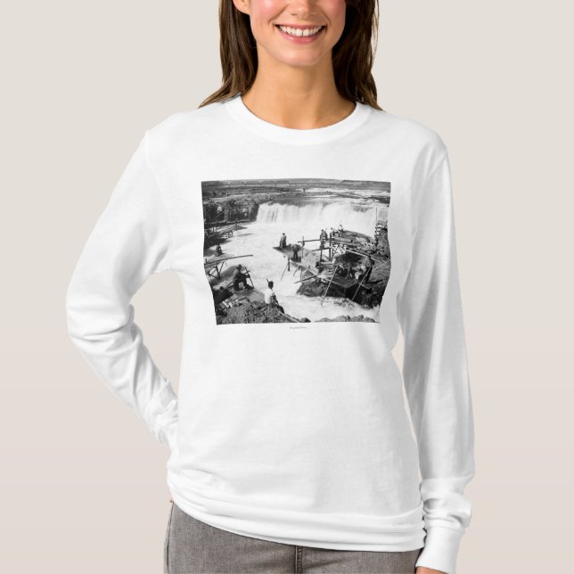 Manar som fiskar på Celilo nedgångar, fotograferar T-shirt (Framsida)