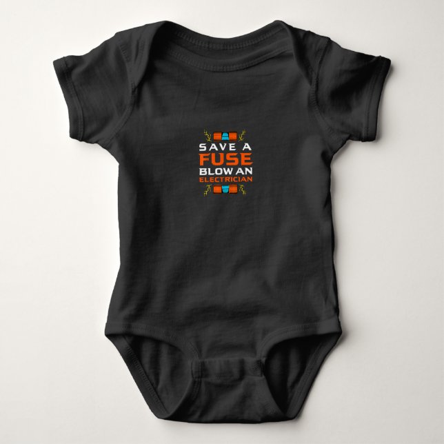 Manar Spara A Fuse Blow an Electrician Electrician T Shirt (Framsida)