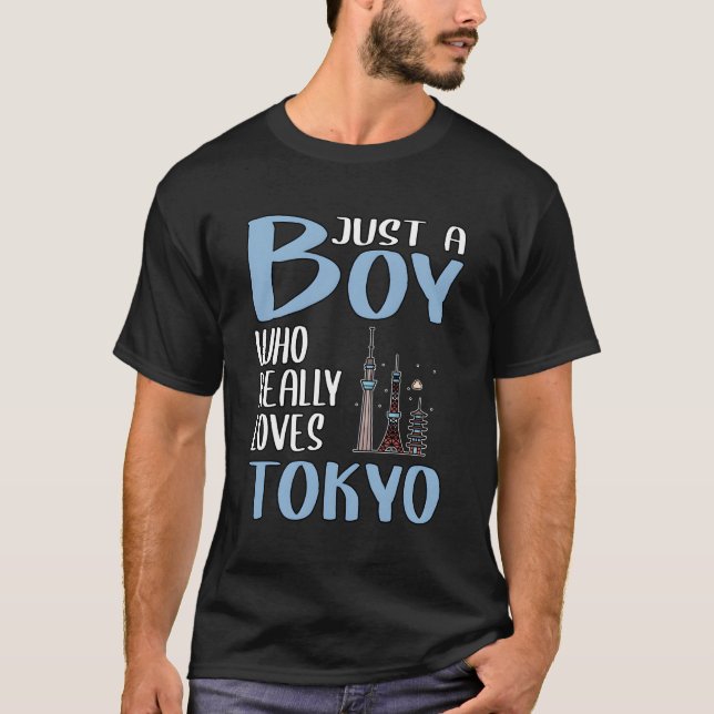 Manar Tokyo Gift bara en pojke som Verkligen Kärle T Shirt (Framsida)