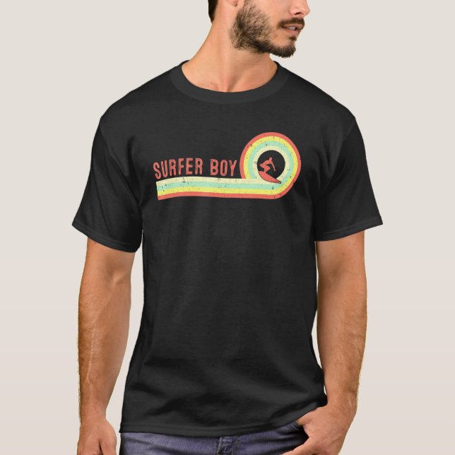 Manar Tu Surfer Boy Wave Surfing Surfa Beach Costu T Shirt (Framsida)