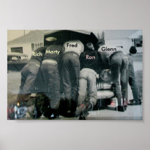 Manar under huvan poster