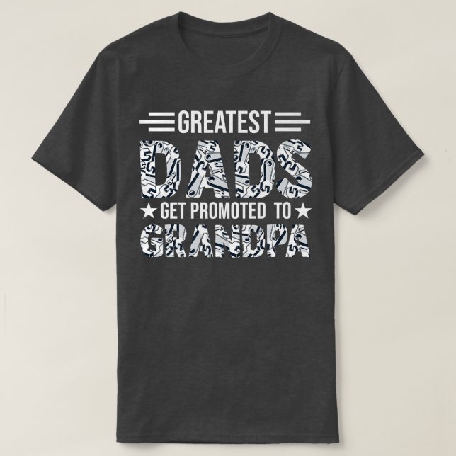 Manar Underbarare pappor befordras till morfar T Shirt (Design framsida)