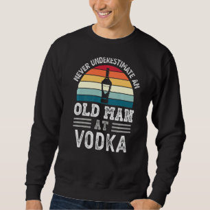 Manar underskattar aldrig en gammal man i Vodka Fa Lång Ärmad Tröja