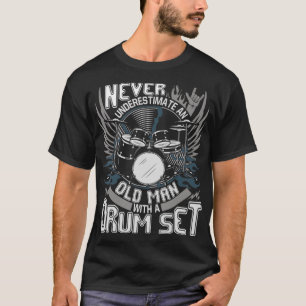 Manar underskattar aldrig en gammal man med en tru t shirt