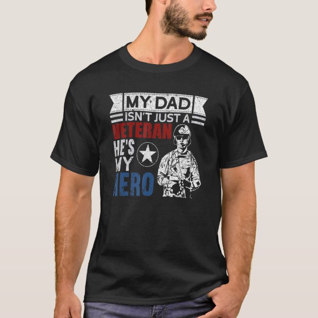 Manar Veteran Pappa Han är min Hero Proud American T Shirt (Framsida)