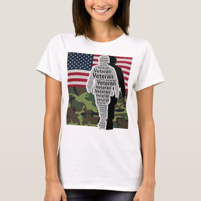 Manar Women US Flagga Camouflage Army Veteran T Shirt (Framsida)