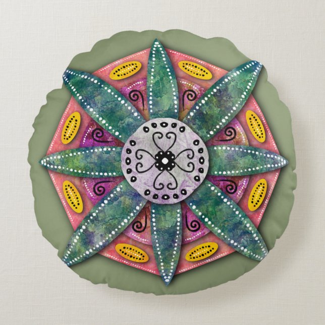 Mandala 8 gröna blomblad på rött rund kudde (Framsidan)
