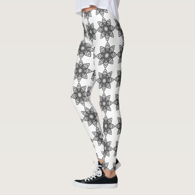 Mandala Black and White Leggings (Vänster)