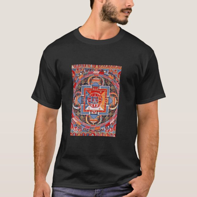 Mandala från Jnanadakini tibetansk buddhist Thangk T Shirt (Framsida)