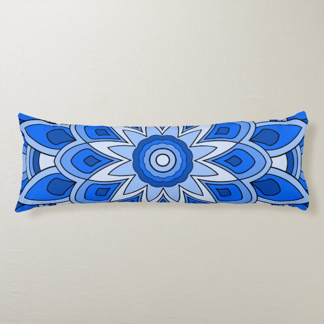 Mandala i blått kroppskudde (Framsidan)