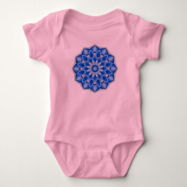 Mandala i blått t shirt (Framsida)