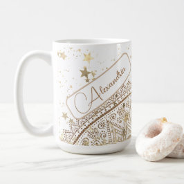 Mandala med gyllene stjärnor på vit personlig kaffemugg