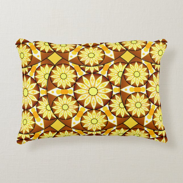 Mandala mönster, brunfärgade och guld prydnadskudde (Framsidan)