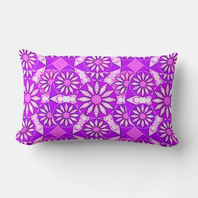 Mandala mönster, violett, orchid och rosa lumbarkudde (Framsida)