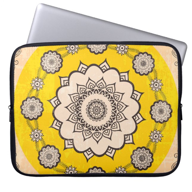 Mandala Ornamental: Ethnic Stil Design. Laptop Fodral (Framsidan)