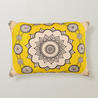 Mandala Ornamental: Ethnic Stil Design. Prydnadskudde