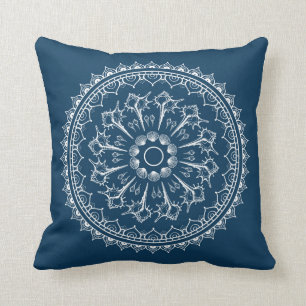 Mandala som göras av snäckskal kudde