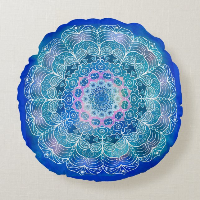 Mandala White Outline Blue Watercolor - Rund Kudde (Framsidan)