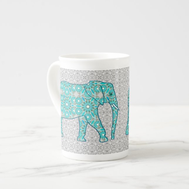 Mandalablommaelefant - turkos, grå färg & vit benporslin mugg (Framsida vänster)